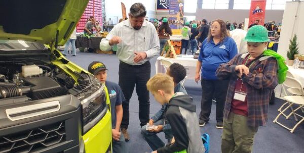 Marlow Auto Group team demonstrating automotive technology during Worlds of Work 2025 at Shenandoah University (1)