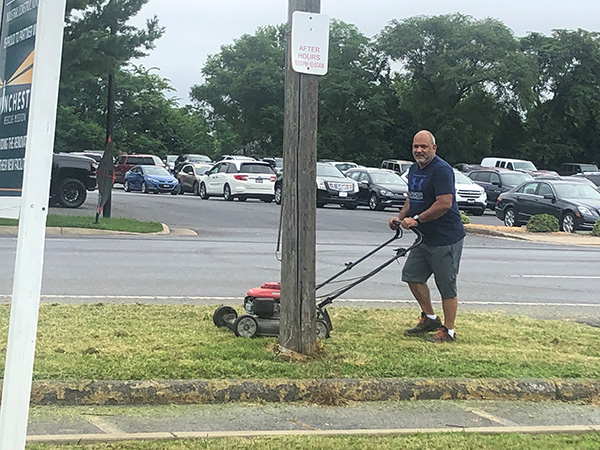 Supporting The Winchester Rescue Mission Through Community Service