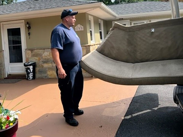 Helping a Front Royal Neighbor in Need